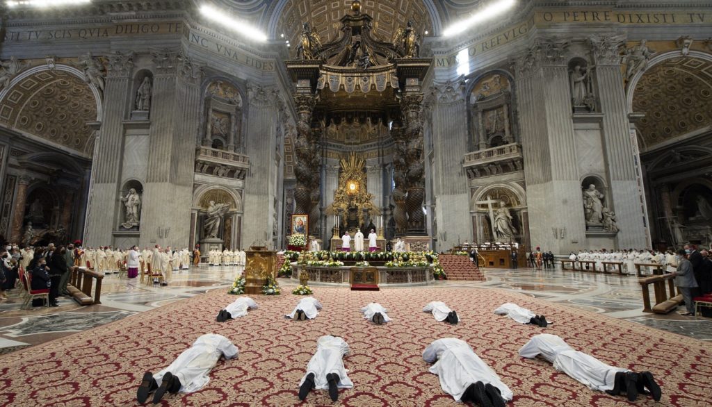 pope ordains priests