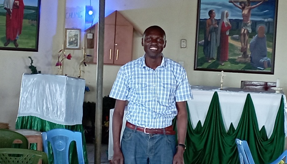 Cecil do Quénia: a trabalhar para a sua comunidade