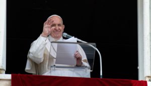 il papa all'angelus del Corpus Domini