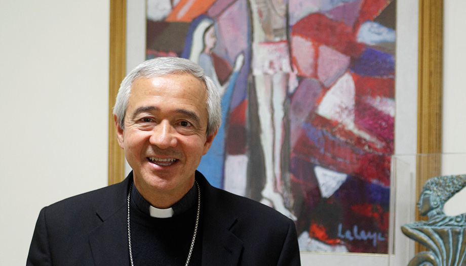 Monseñor Jorge Carlos Patrón Wong. Secretario para los seminarios de la Congregación para el Clero.