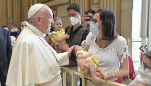 letter pope francisco families