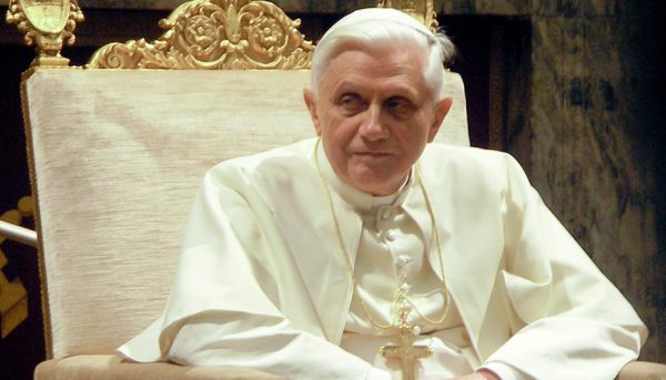 La Introducción Al Cristianismo, De Joseph Ratzinger - Omnes