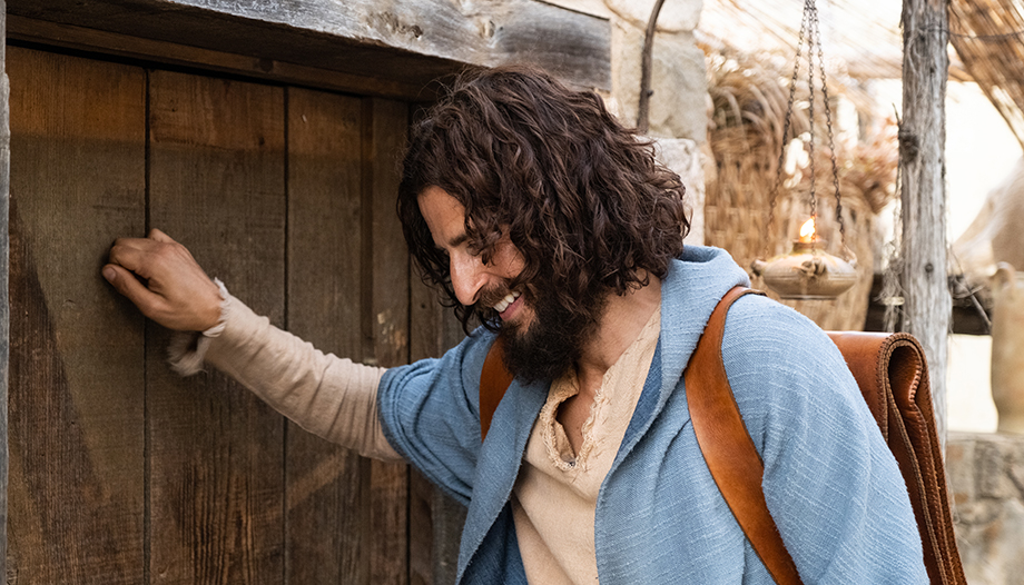 Para tocar Jesus, começo sempre por rezar - Omnes