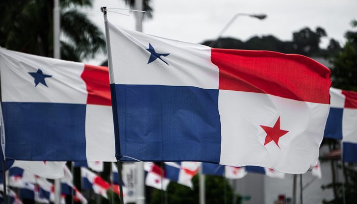 The relationship between the Church and the State in Panama in the field of education