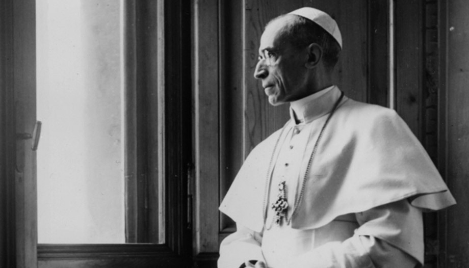 Persecution of the Jews during the pontificate of Pius XII