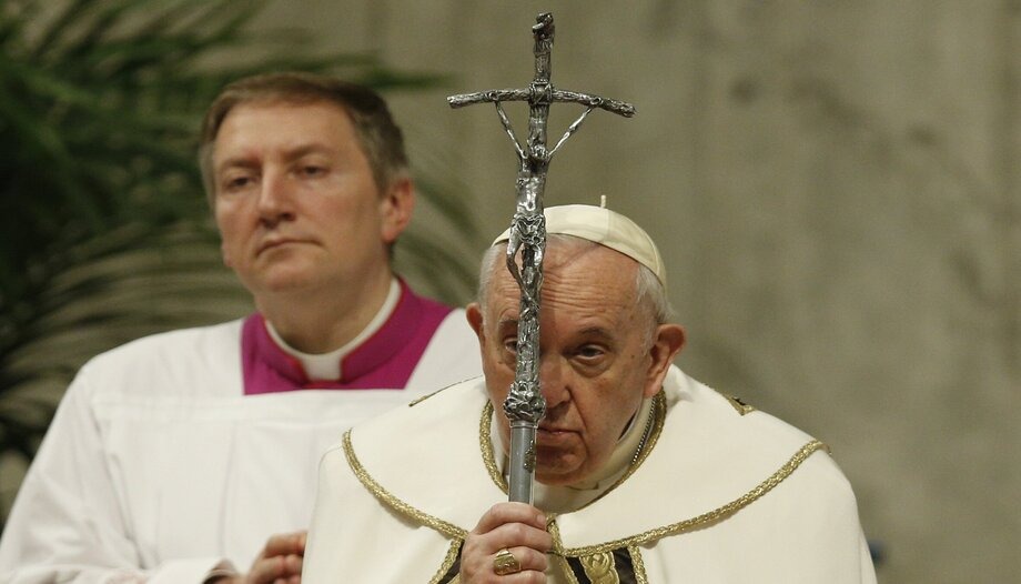 The Pope during the Mass of Epiphany