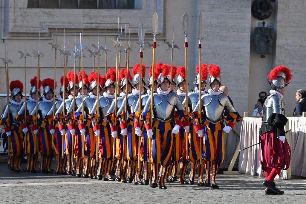 La garde suisse du Vatican - Omnes