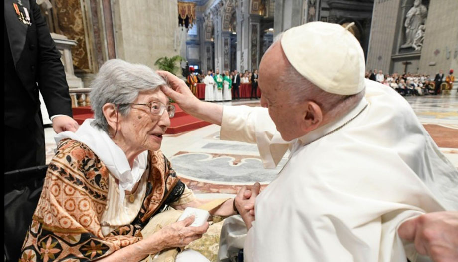 Papież udziela odpustu zupełnego z okazji Światowego Dnia Dziadków i Osób Starszych