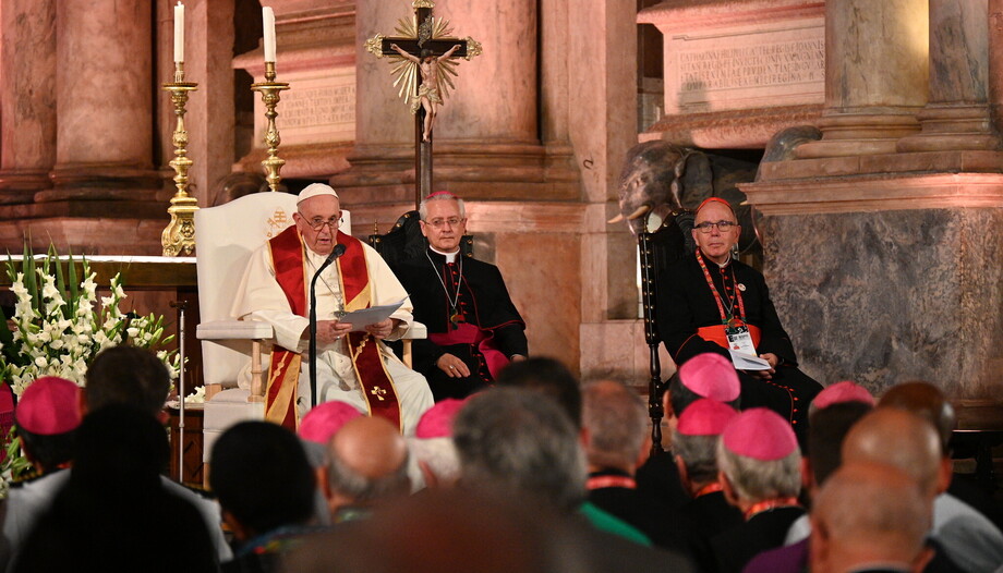 Papa Francisco: Igreja precisa de 'purificação humilde' após abusos