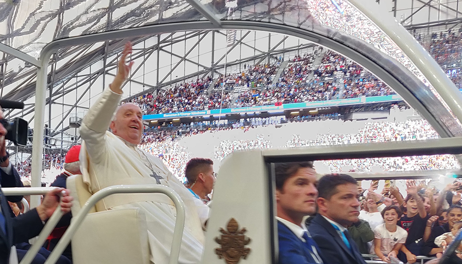 Papa Francisco inicia viagem apostólica a Marselha