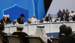 Papa Kazajstán Religiones Paz