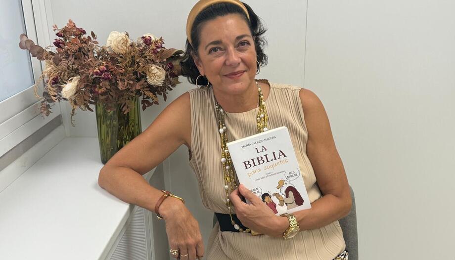 María Vallejo-Nágera: “Hay que acostumbrarse a leer la Biblia en familia”